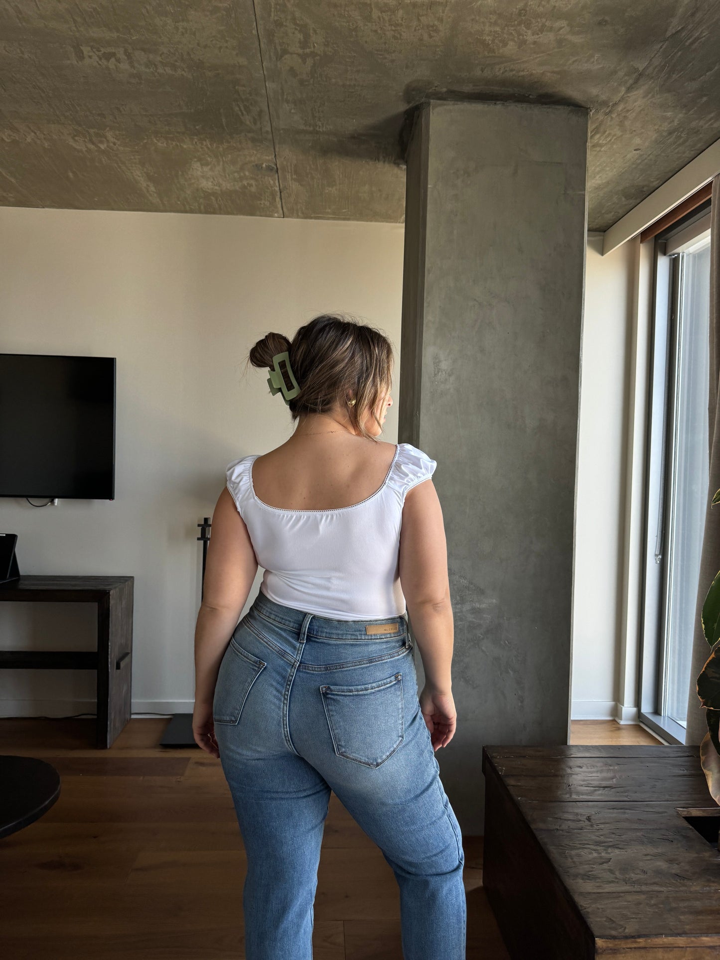 Plus Size Rose Cap Sleeve Top