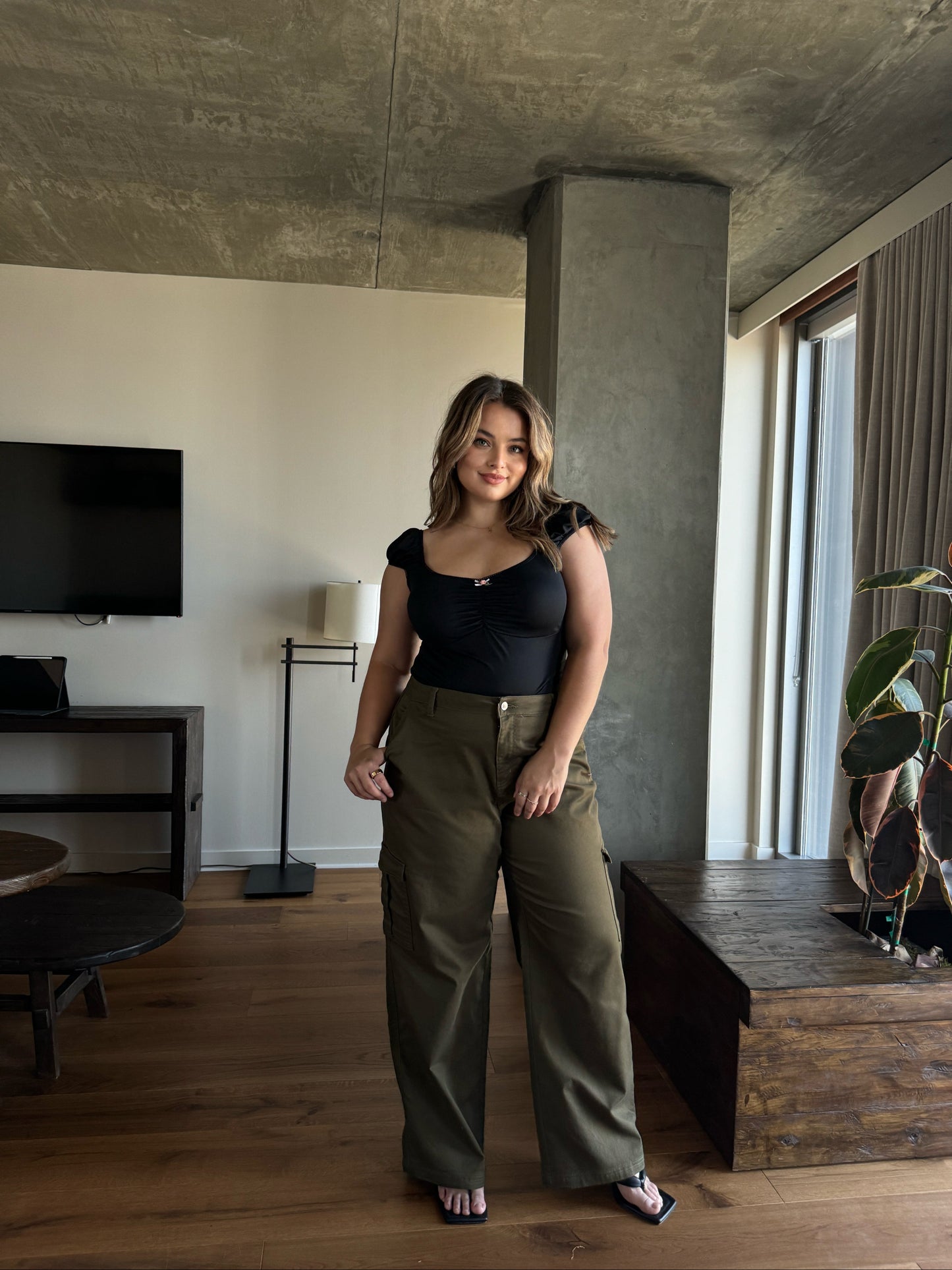 Plus Size Baggy Stretch Cargo Pants