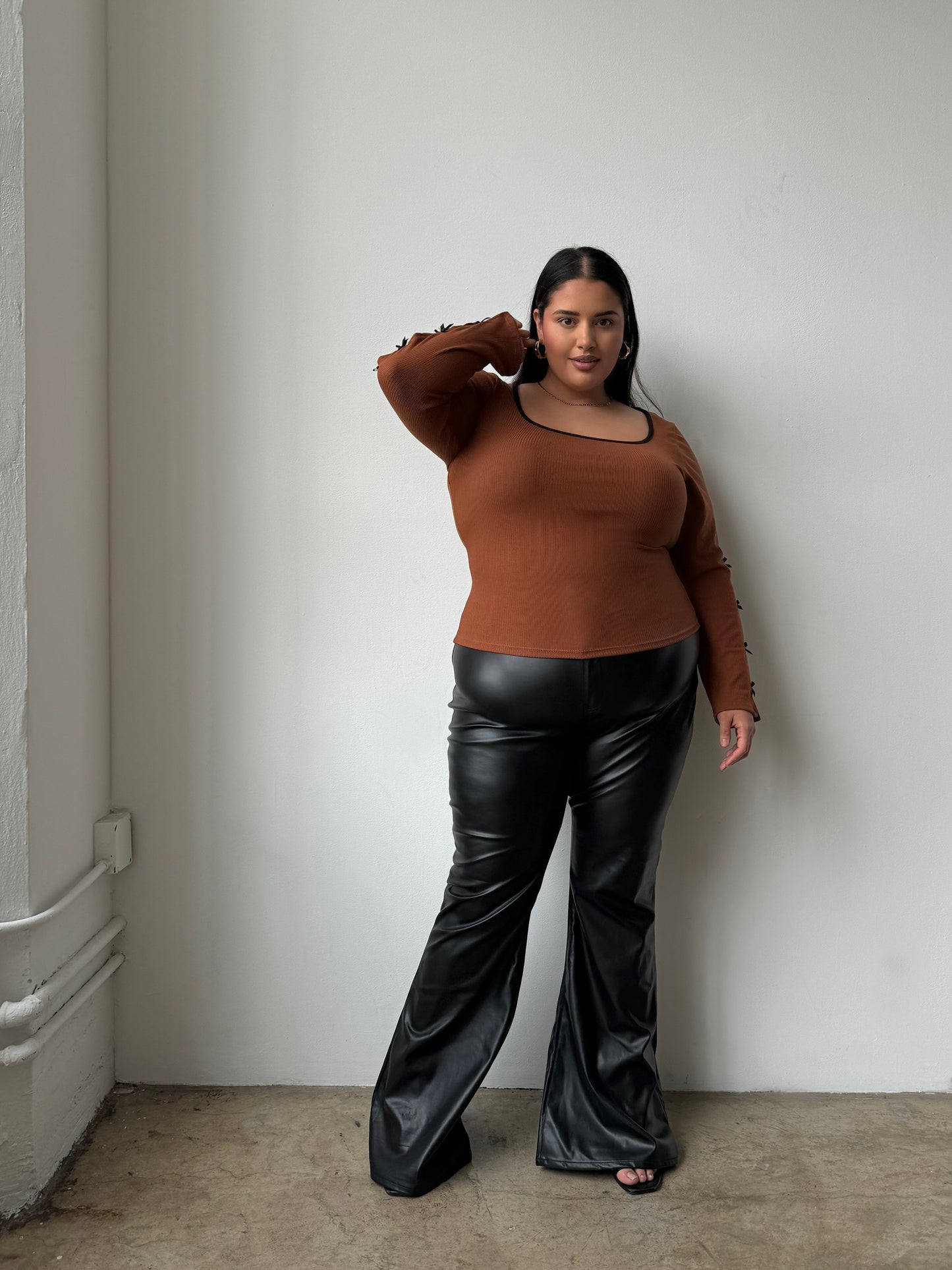 Plus Size Bow Detail Ribbed Long Sleeve Top