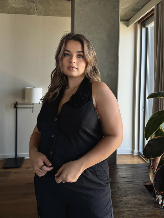 Plus Size Rose Halter Vest