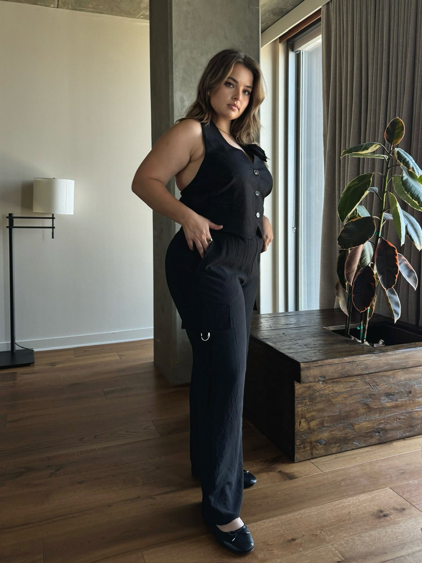 Plus Size Rose Halter Vest